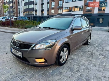 Авто KIA Ceed 2012 № 8899686