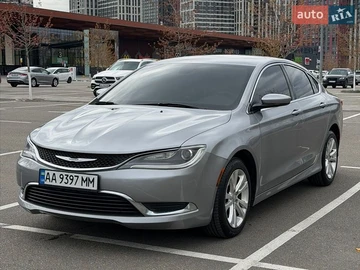 Авто Chrysler 200 2016 № 8899893