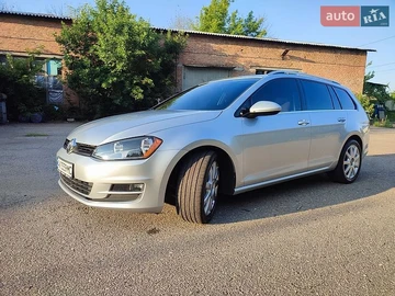 Авто Volkswagen Golf 2015 № 8899987