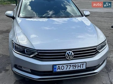 Авто Volkswagen Passat 2018 № 8900001