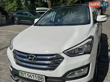 Авто Hyundai Santa Fe 2013 № 8900002