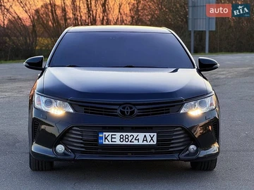 Авто Toyota Camry 2015 № 8900003
