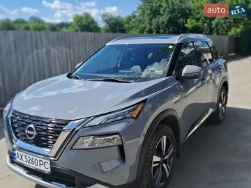 Авто Nissan Rogue 2023 № 8900112