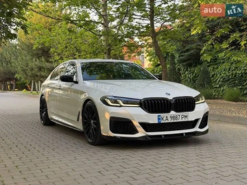Авто BMW 5 Series 2017 № 8900127