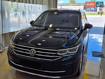 Авто Volkswagen Tiguan 2021 № 8900189