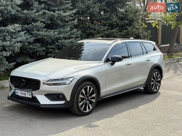 Авто Volvo V60 Cross Country 2021 № 8900194