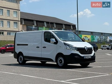 Авто Renault Trafic 2016 № 8900353