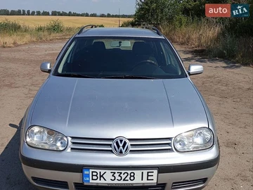 Авто Volkswagen Golf 2001 № 8900393