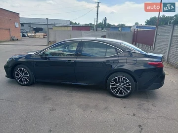Авто Toyota Camry 2024 № 8900418
