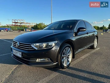 Авто Volkswagen Passat 2019 № 8900475