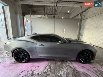 Авто Chevrolet Camaro 2019 № 8900535
