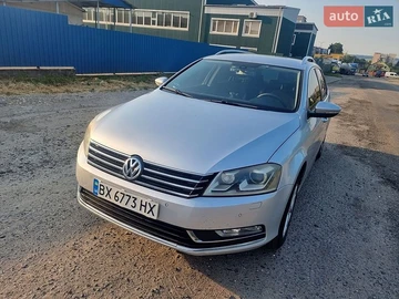 Авто Volkswagen Passat 2011 № 8900547