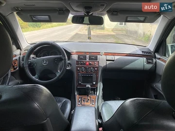 Авто Mercedes E-Class 2001 № 8900595