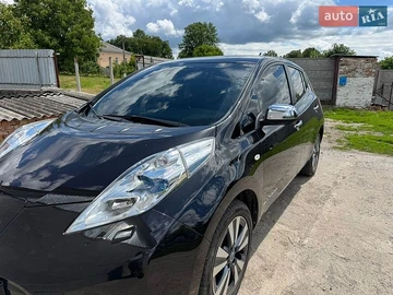 Авто Nissan Leaf 2014 № 8900826
