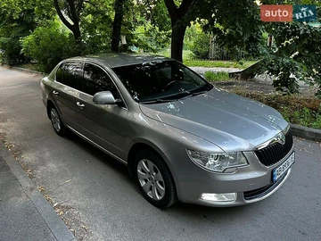 Авто Skoda Superb 2012 № 8900836