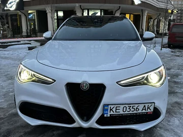 Авто Alfa Romeo Stelvio 2017 № 8900999