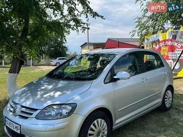 Авто Volkswagen Golf Plus 2007 № 8901022