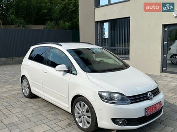 Авто Volkswagen Golf Plus 2011 № 8901032