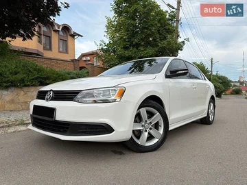 Авто Volkswagen Jetta 2011 № 8901033
