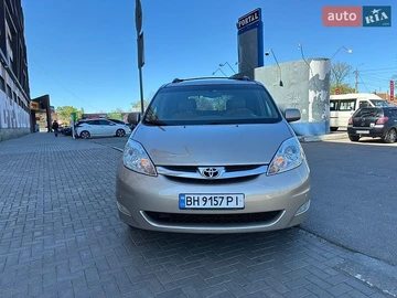 Авто Toyota Sienna 2006 № 8901036