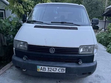 Авто Volkswagen Transporter 2000 № 8901204
