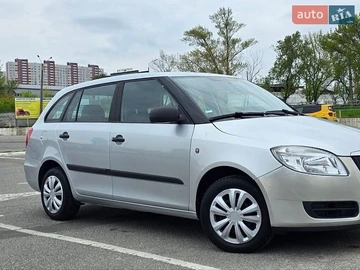Авто Skoda Fabia 2010 № 8901207