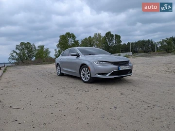 Авто Chrysler 200 2014 № 8901307