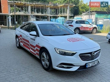 Авто Opel Insignia 2018 № 8901324