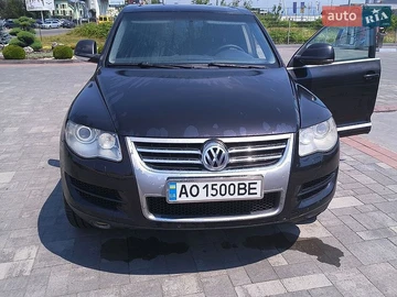 Авто Volkswagen Touareg 2008 № 8901492