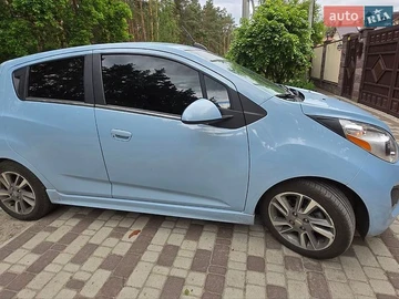 Авто Chevrolet Spark Ev 2015 № 8901548