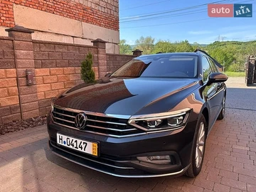 Авто Volkswagen Passat 2023 № 8901695