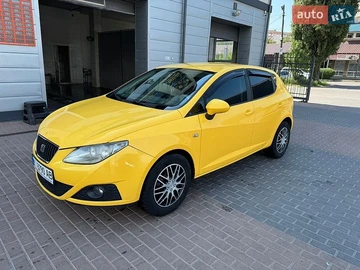 Авто SEAT Ibiza 2010 № 8901820