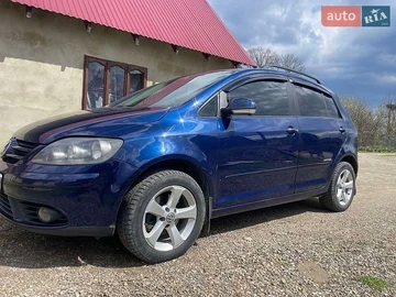 Авто Volkswagen Golf Plus 2008 № 8901900