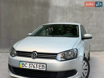 Авто Volkswagen Polo 2012 № 8901903