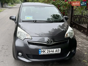 Авто Toyota Verso-S 2011 № 8901907