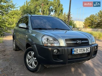 Авто Hyundai Tucson 2006 № 8901910