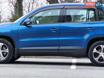 Авто Volkswagen Tiguan 2008 № 8901919