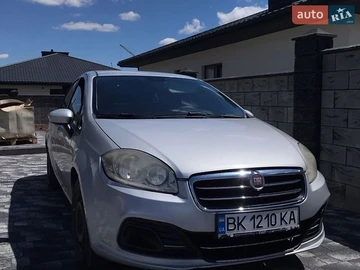 Авто Fiat Linea 2013 № 8902131