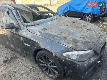 Авто BMW 5 Series 2013 № 8902231