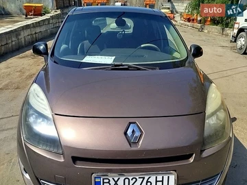 Авто Renault Grand Scenic 2011 № 8902240