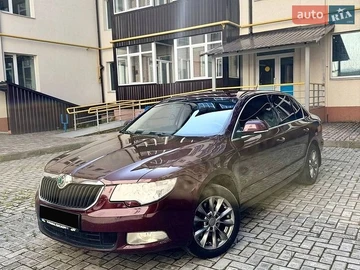 Авто Skoda Superb 2009 № 8902245