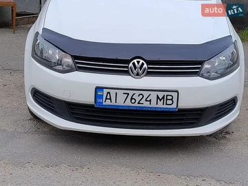 Авто Volkswagen Polo 2013 № 8902248