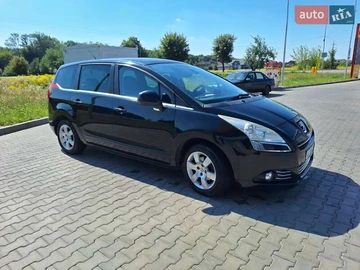 Авто Peugeot 5008 2010 № 8902250