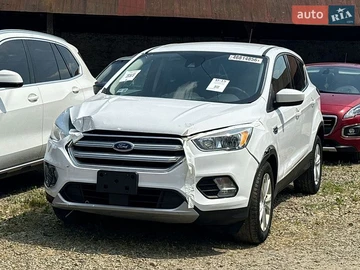 Авто Ford Escape 2019 № 8902290