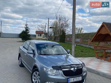 Авто Skoda Superb 2011 № 8902371