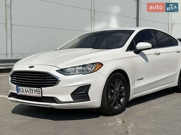 Авто Ford Fusion 2019 № 8902418