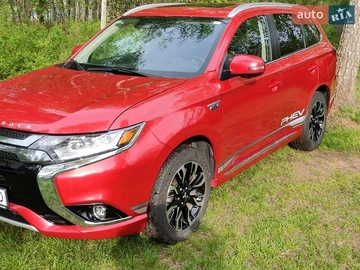 Авто Mitsubishi Outlander 2018 № 8902530
