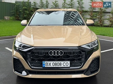 Авто Audi Q8 2024 № 8902736