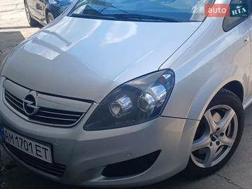 Авто Opel Zafira 2009 № 8902782
