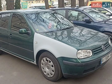 Авто Volkswagen Golf 2001 № 8902788